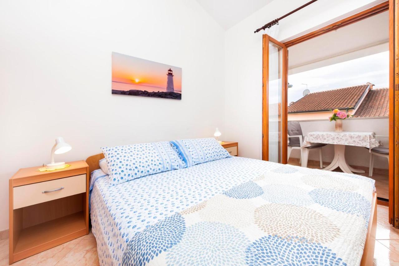 Apartment Maxi
